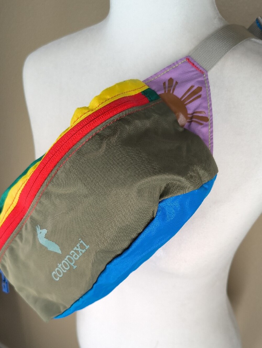 cotopaxi Olive Green Waist Pack with Bright Multi-Color Accents - Picture 2 of 6
